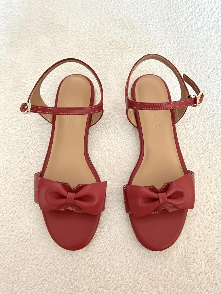 Hyoave Blair Ribbon Sandals - Loose