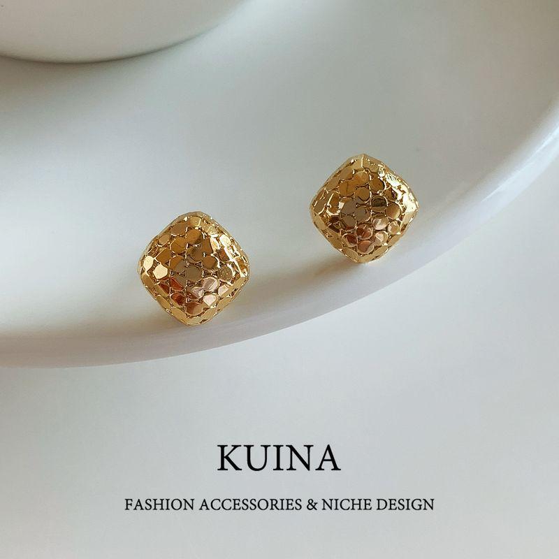 

Flash Crushed Ice Gold Square Stud Earrings Sterling Silver Needle Women s Earrings Accessible Luxury Fancy Exquisite Small Ear Rings Image color