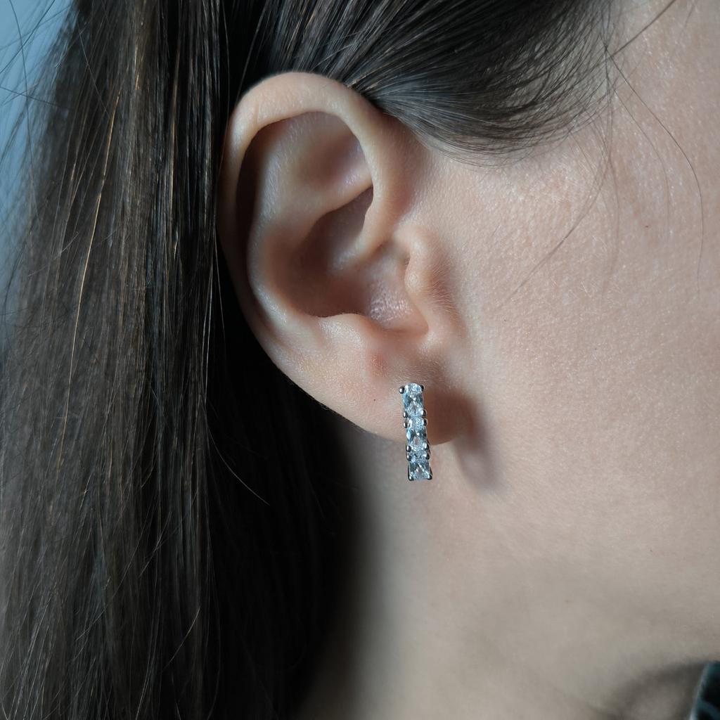 Серебряные серьги с фианитами (2207443)