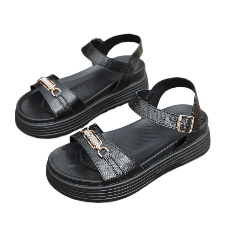 Fashion 2025 Fashion Buckle Strap Women's Sandals Summer Metal Decoration New Casual Plus Size Comfortable Open Toe Platform Sandals