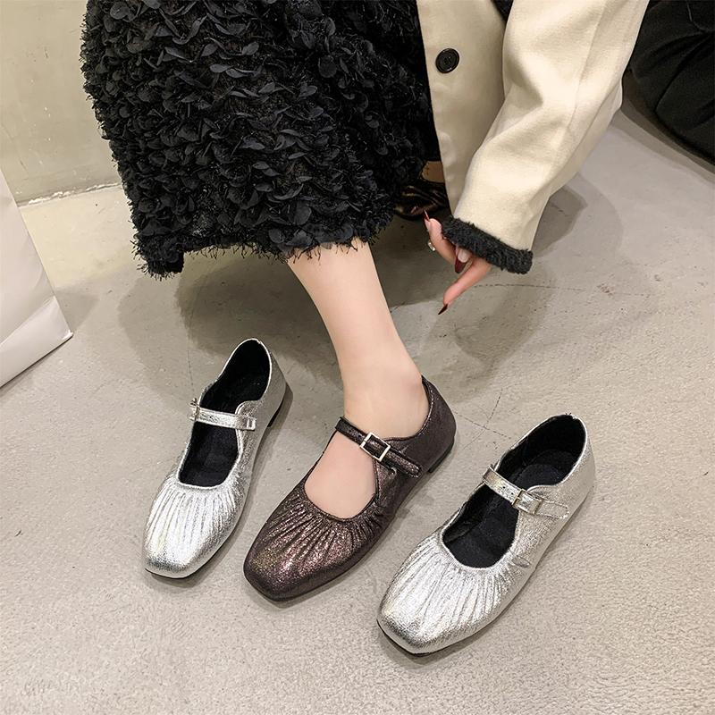 Leather Casual Flats Shoes for Women Spring 2025 Low Heels Shoes Buckle Straps Classic Office Daily Size