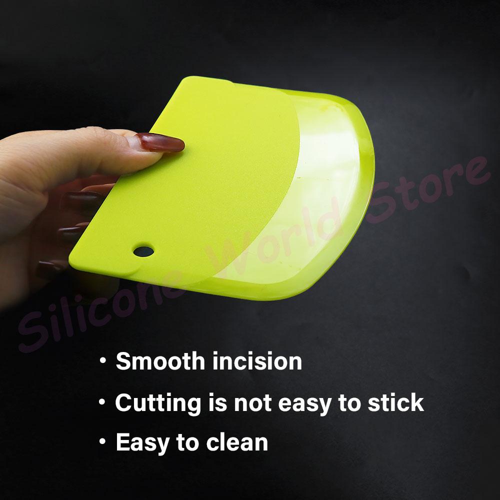 Silicone World Dough Scraper Cream Spatula Plastic Cutting Knife for Flour Pastries and Cakes Baking Tool Kitchen Accessories