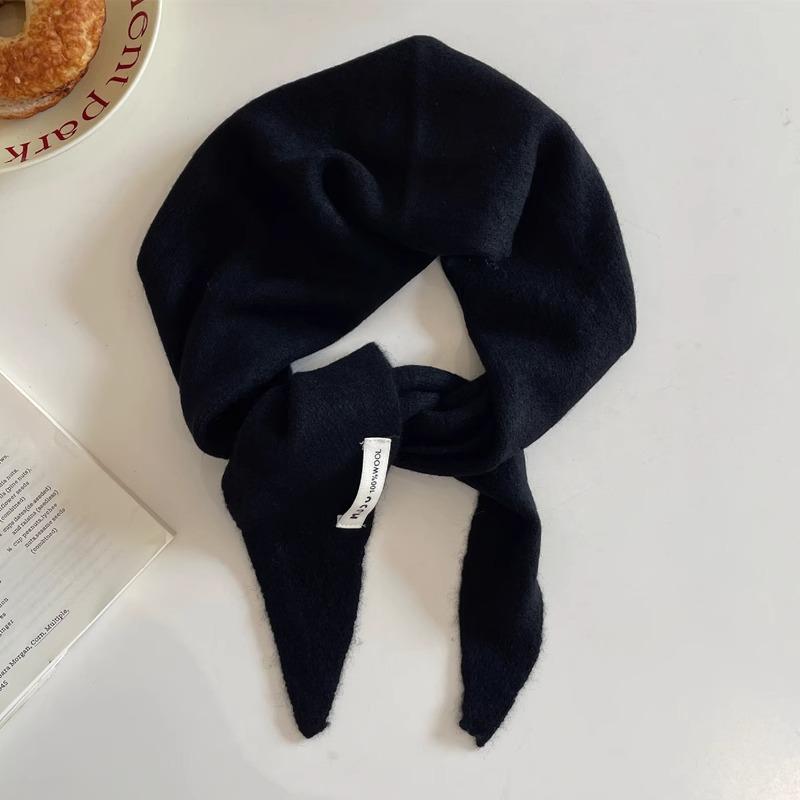 Pure Wool Triangle Scarf Niche Knitted Headscarf Multifunctional Scarf for Women Warm and Versatile Autumn and Winter New Trend