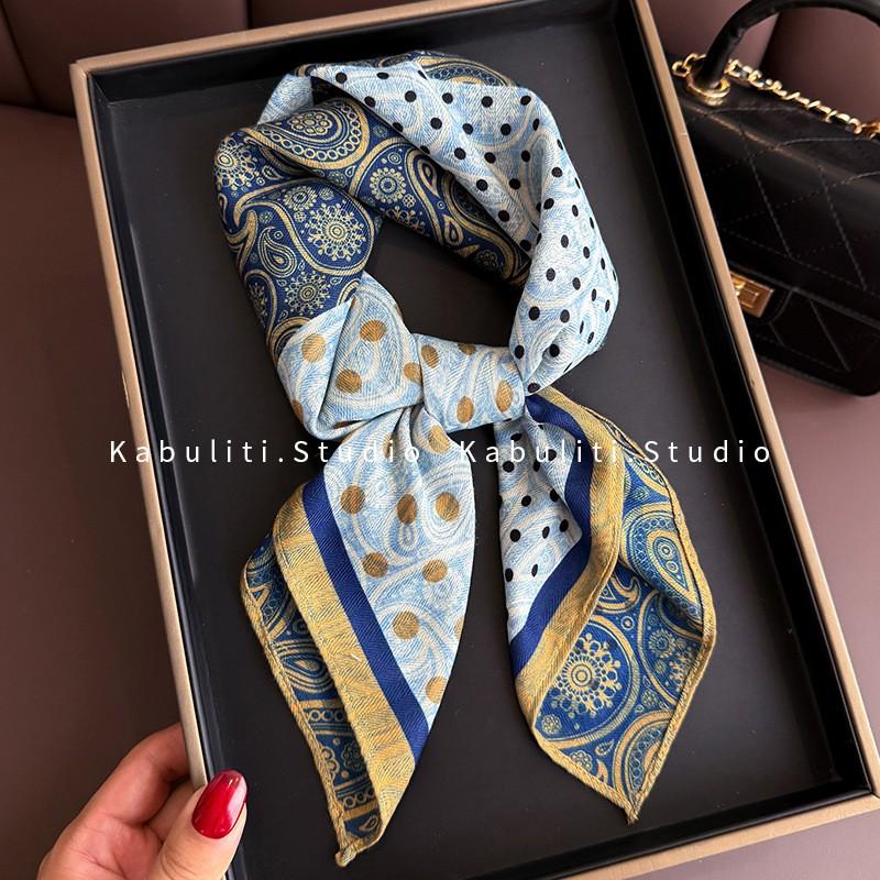 70x70cm Lightweight Square Scarf Women Vintage Black Floral Print Silk-Feel Neck Wrap UV Protection Stylish Accessory