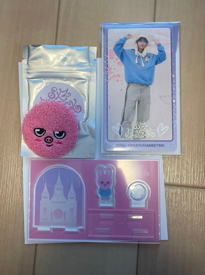 [USED] Stray Kids Changbin Fan Meeting 5CLOCK Acrylic Stand Can Badge Rantrail