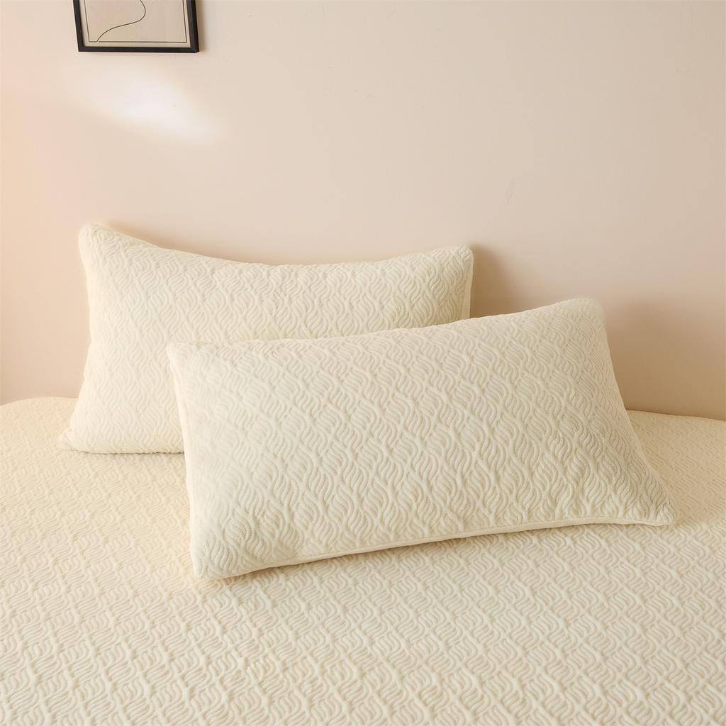 Class A Milk Velvet Quilted Bed Sheet Single Piece Thickened Anti-slip Bed Cover Mattress Protective Cover Bedding Set