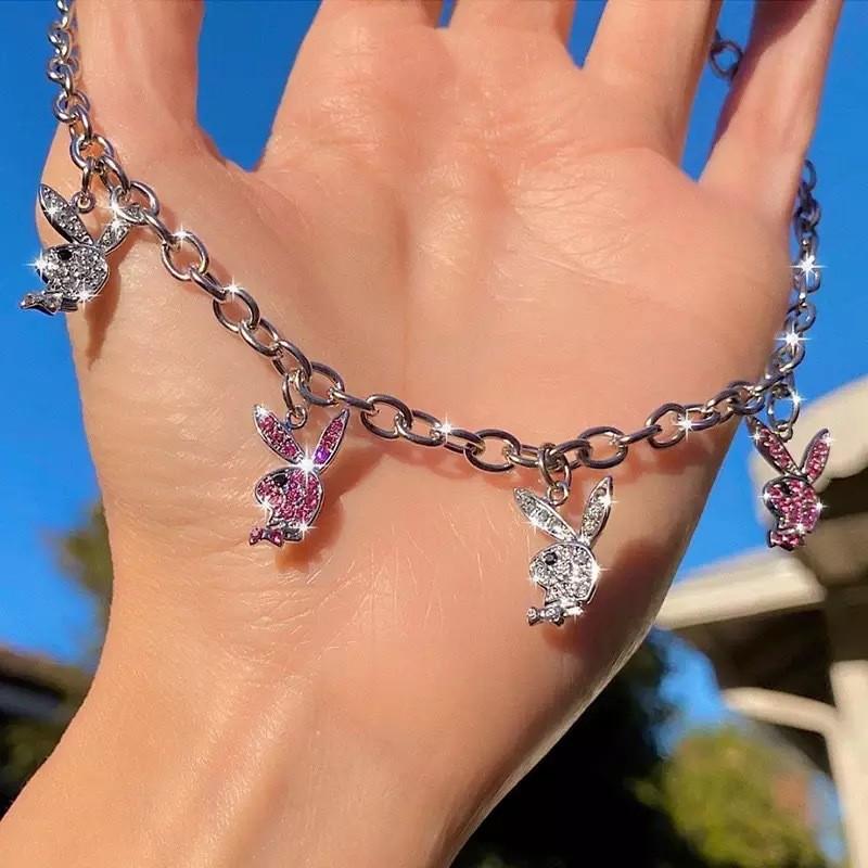 

Ослепительное колье «Кролик» со стразами, изготовленное из прочной нержавеющей стали для законодателей моды