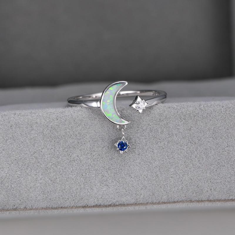 

Rose gold blue and white star and moon a white diamond a blue diamond women s versatile ring No. 10