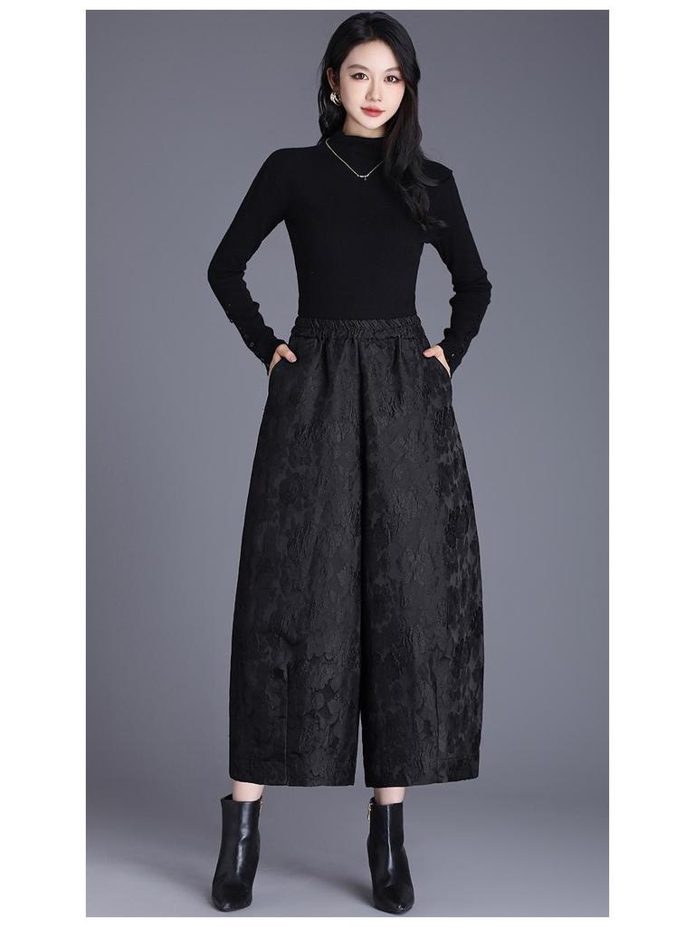 Dámské fleecem podšité embosované žakárové široké zkrácené tulipánové kalhoty - Plus Size, Podzim/Zima, Ležérní bootcut, Vysoká kvalita