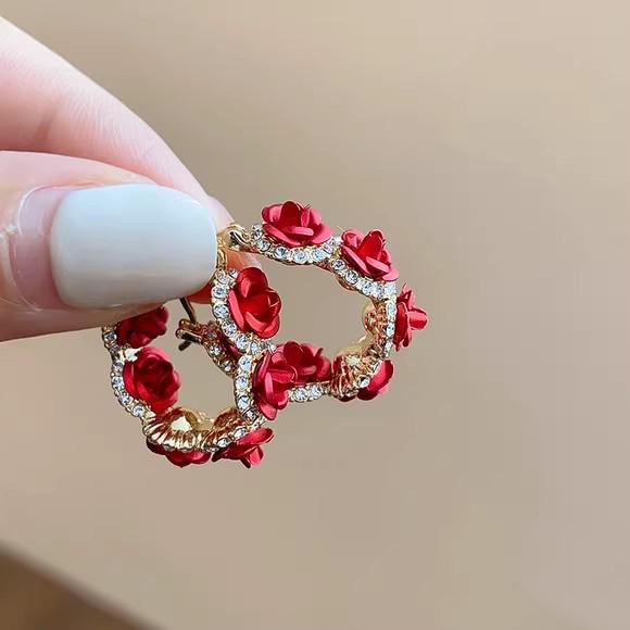 2025 Retro Red Maillard Versatile Women's Stud Earrings - Unique High-End New Year Style