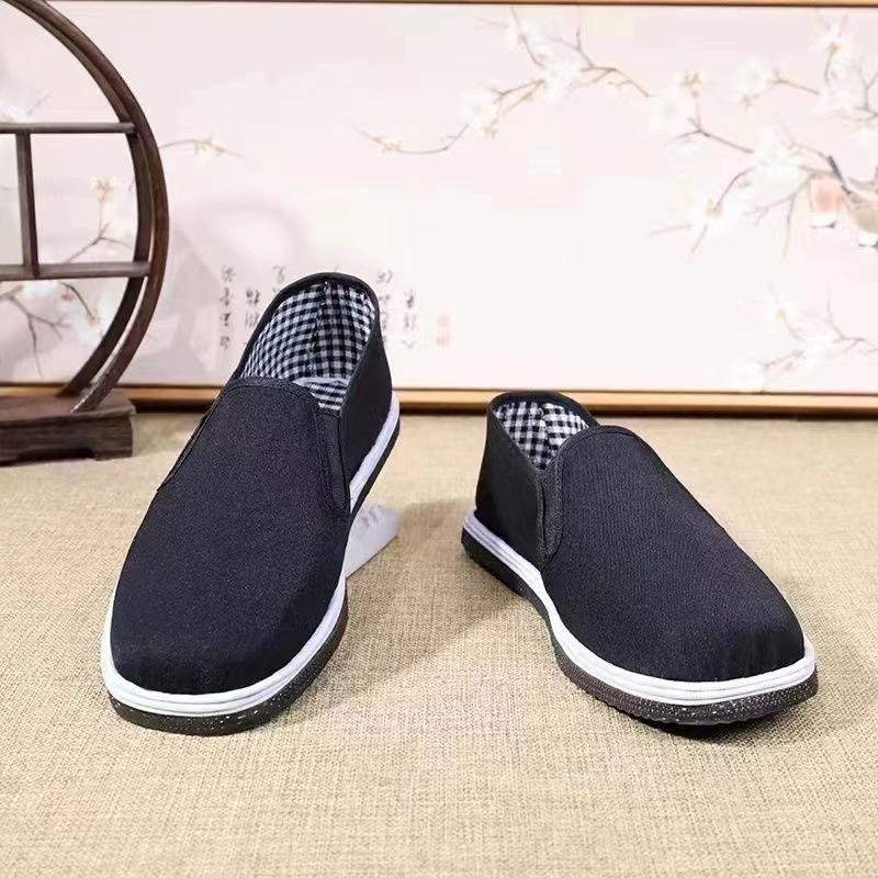 Tire sole cloth shoes men's and women's shoes non-slip, wear-resistant, breathable and deodorant driving leisure work lasagna labor insurance black c