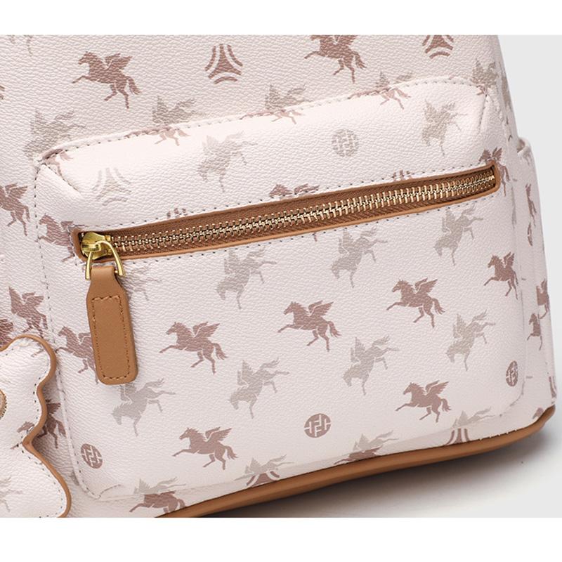 2025 Fashion Women Backpacks With Bear Ornament Small Outdoor Travelling Daypacks For Ladies Pegasus Print Commuting Backpack
