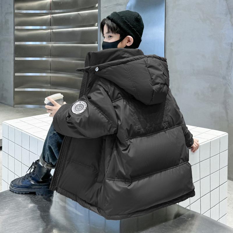 

Детская зимняя куртка из утолщенного хлопка 2025 - Модное пуховое пальто для детей, не требующее стирки 7-8 years 130 cm height 118-128 cm чёрный