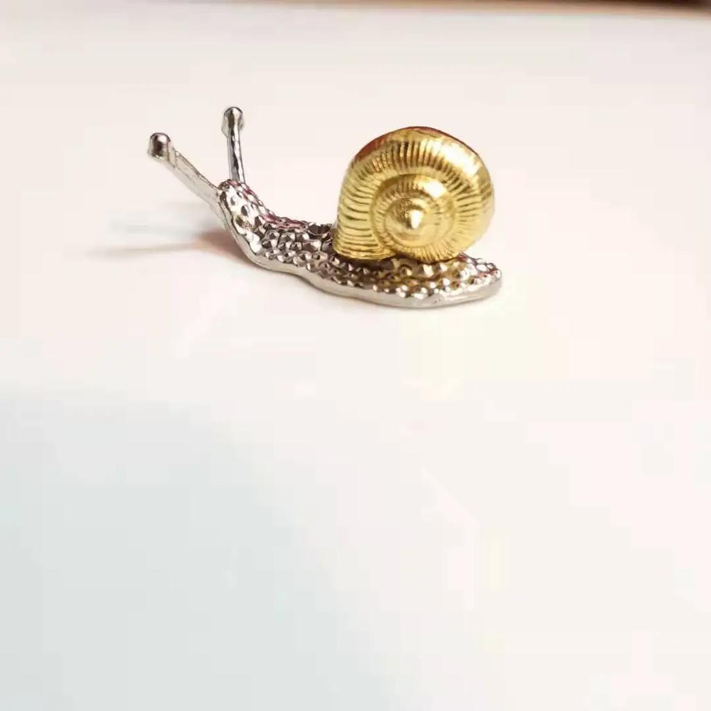 1 Pcs Creative Alloy Small Tea Pet Ornaments Handmade Crafts Animal Doll Tea Ceremony Accessories Tea Table Ornaments