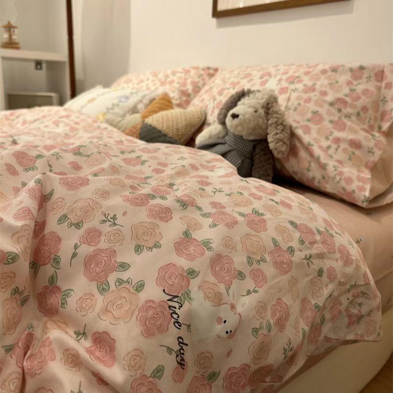 Washed Cotton Bed Four-piece Set Simple Bedding Quilt Cover Bed Sheet Dormitory Three-piece Set