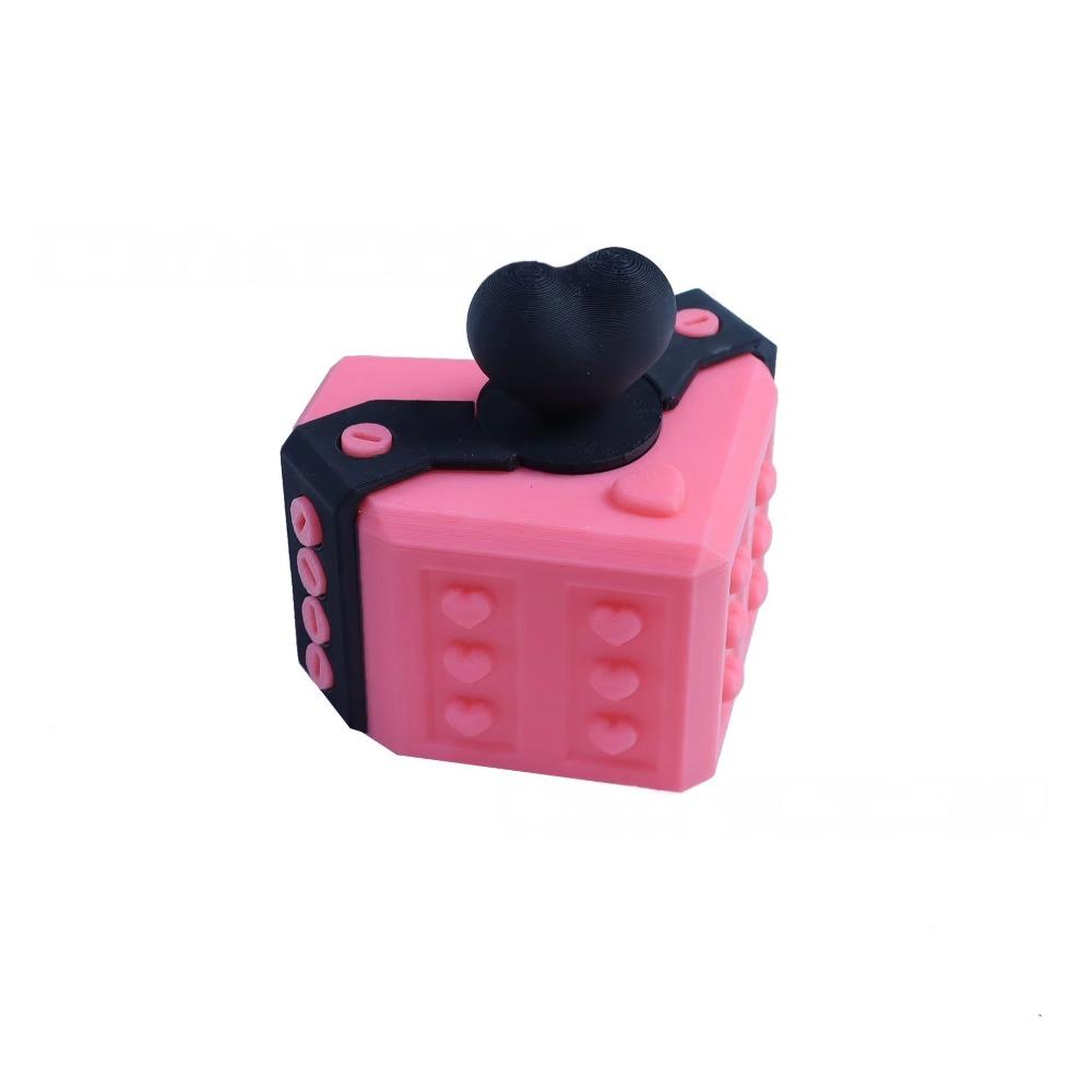 3D Printed Prank Screw Box Plastic Heart Design Box Creative Festive Gift Box Holiday Birthday
