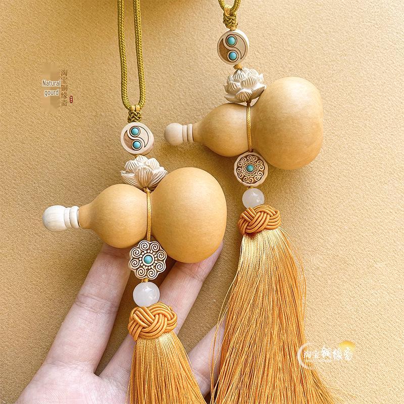 Wooden Five Emperors Coin Car Ornament: Real Natural Gourd Pendant for Doors & Bedrooms