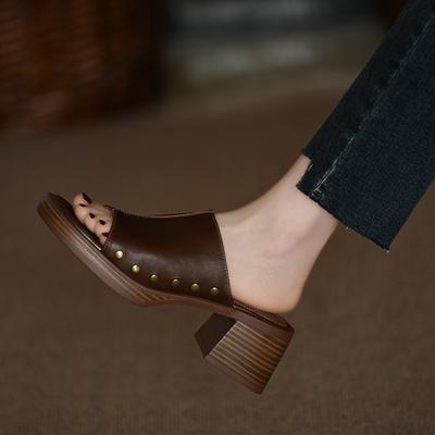 Retro Thick-heeled Slippers Women's Summer Casual Soft-bottom Rivets High-heeled Sandals To Wear One-word Slips