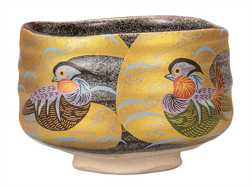 

Керамическая чаша для матча Кутани Иватая с росписью золотом в виде неразлучников K9-864