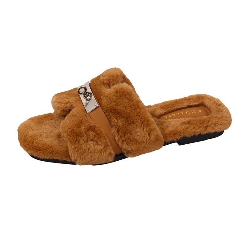 

Internet celebrity fluffy slippers women wear 2025 autumn and winter new thick bottom one-word drag small fragrant trend plush slippers 40