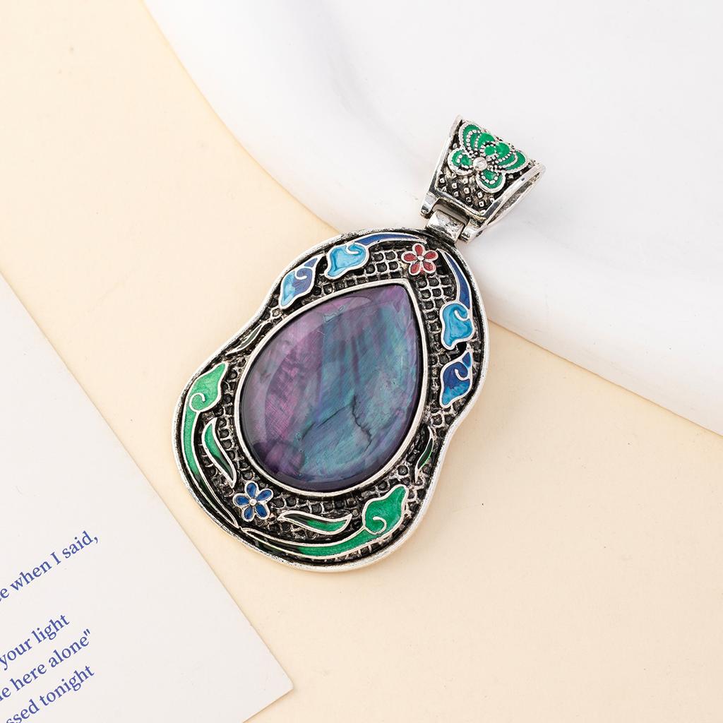 1Pc Vintage Bohemian Style Natural Shell Pendant, Unique Elegance Luxury Teardrop Shape Charms for DIY Christmas Women Necklace Accessories Crafts