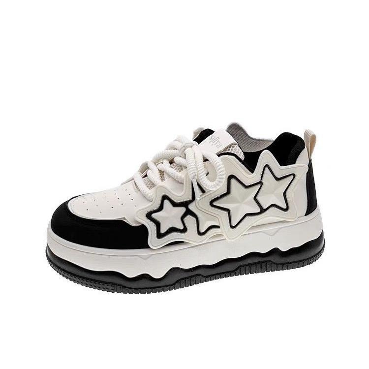 Spring and Summer Popular Soft Girl Cute Star Big Head Bread Shoes Women's Platform 2025 New Versatile Casual Board Shoes Tide