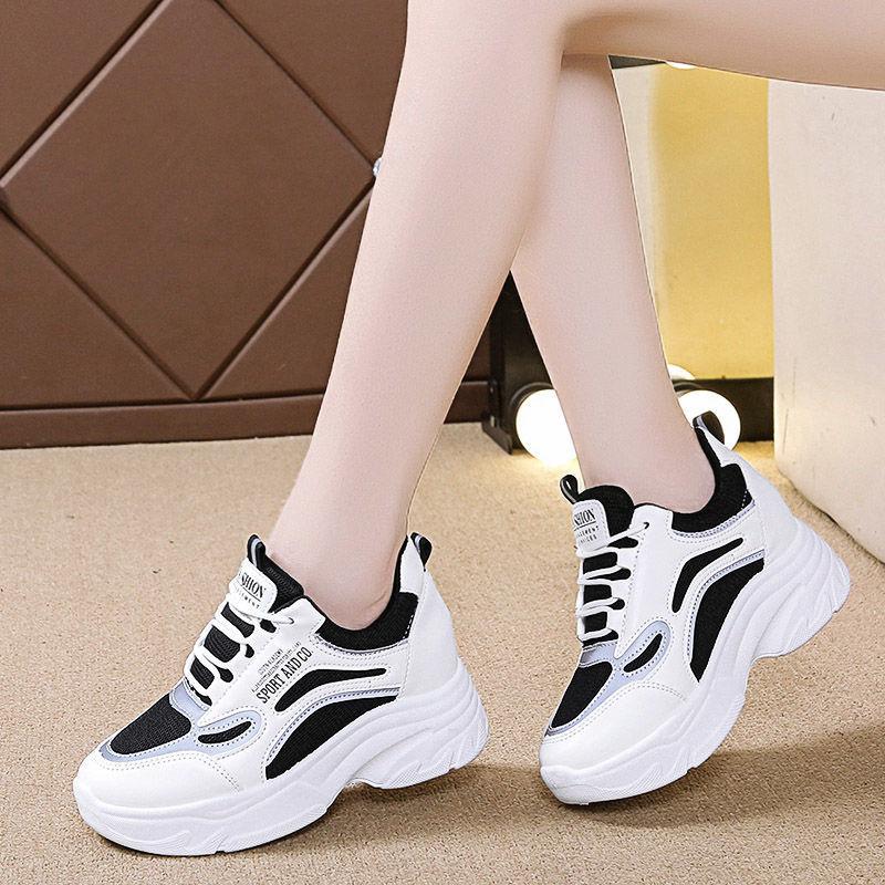 Autumn Mesh New Ins Women's Travel Shoes Sports Shoes Breathable and Versatile To Increase Height and Show Feet Little Dad Shoes