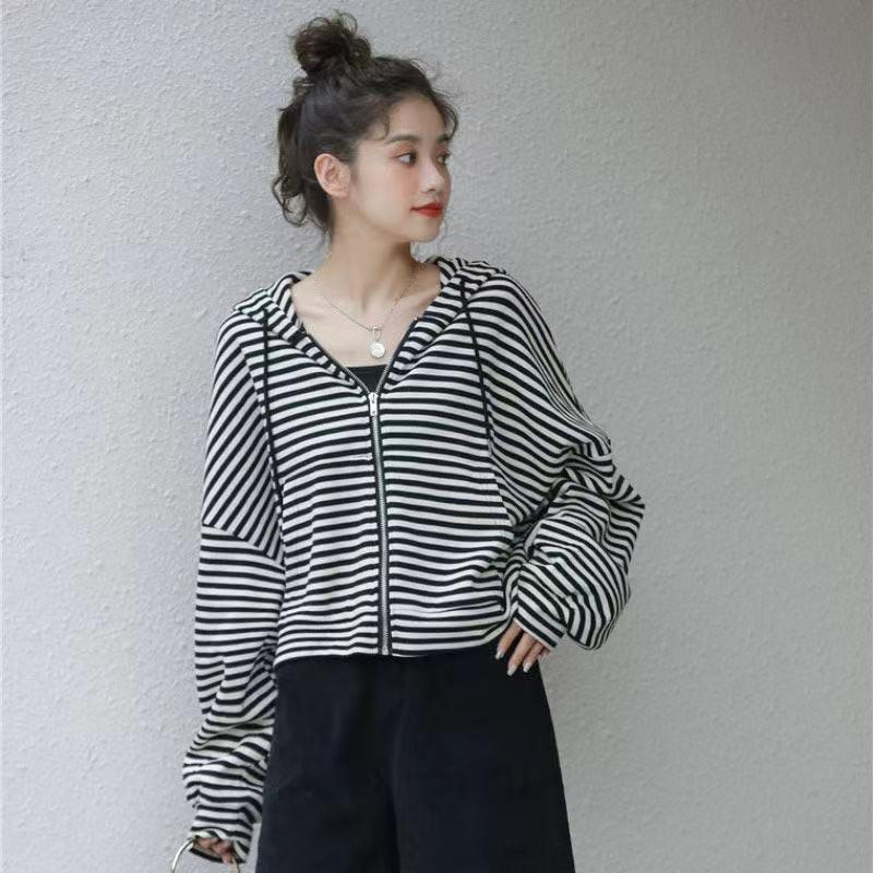 Striped Thin Zipper Jacket Women's Autumn Clothing Women's New Loose Casual Long-sleeved Student Short Top