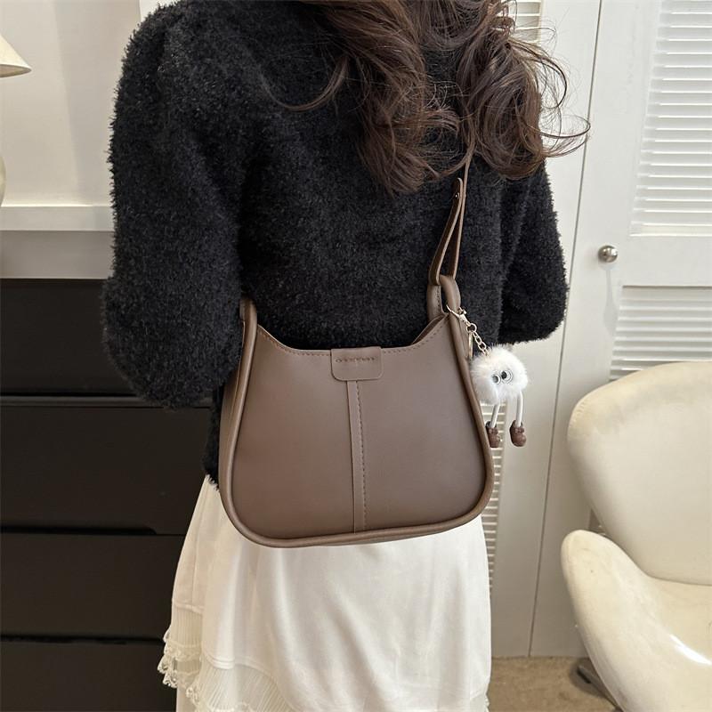 Stylish Women's Shoulder Bag Chic Winter Fashion Large Capacity Tote In Black White Brown