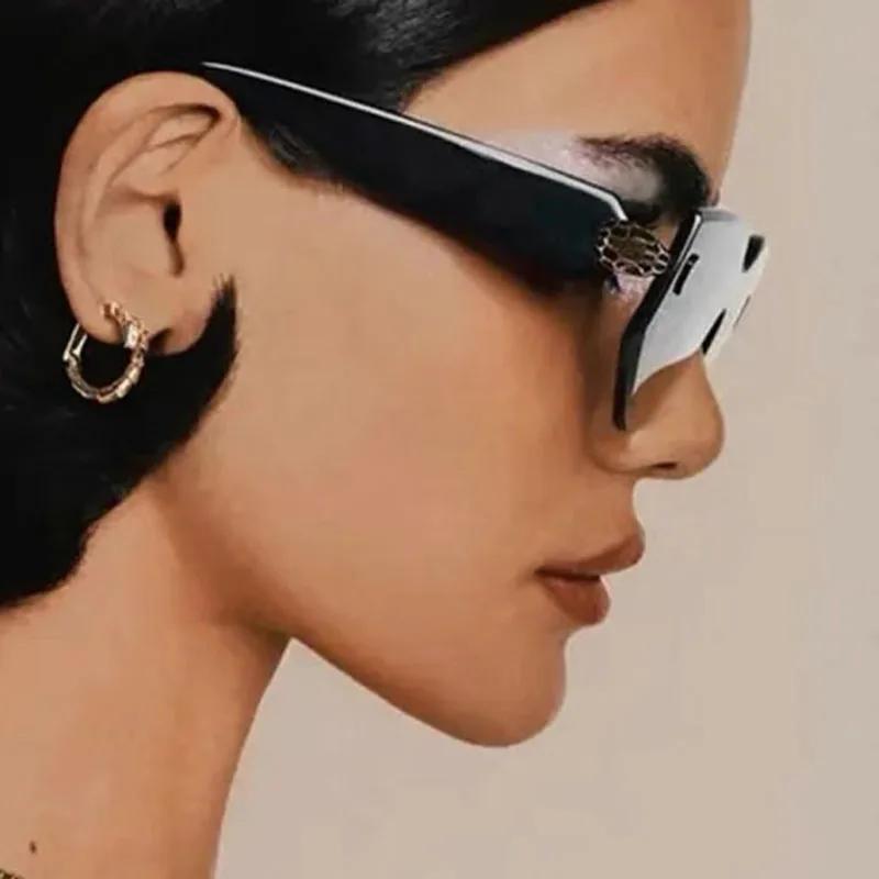 Vintage  Rimless Oversized Sunglasses Women For Men Luxury Brand Design Sun Glasses Punk Popular Rivet Irregular Shades Uv400