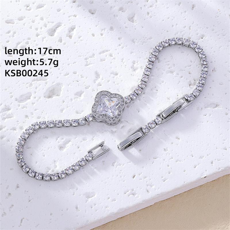 Copper inlaid zircon clover women s bracelet