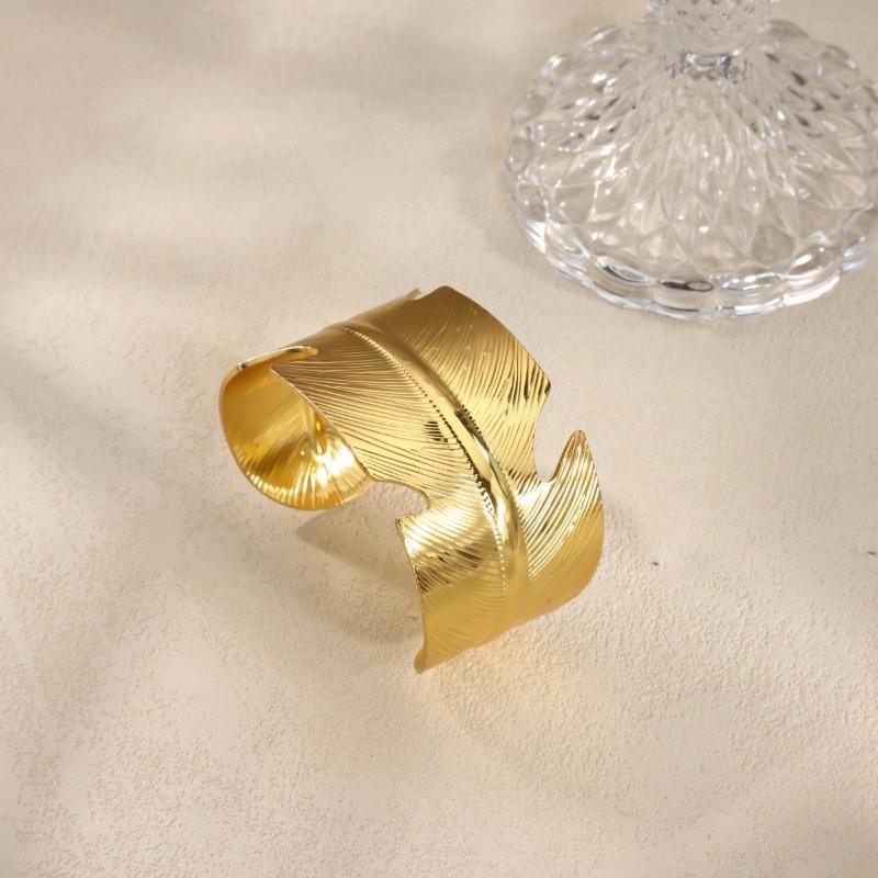 Personality Exaggerated Wide Version Feather Flower Opening Bracelet Women's Metal Wind Niche Versatile Light Luxury Jewelry