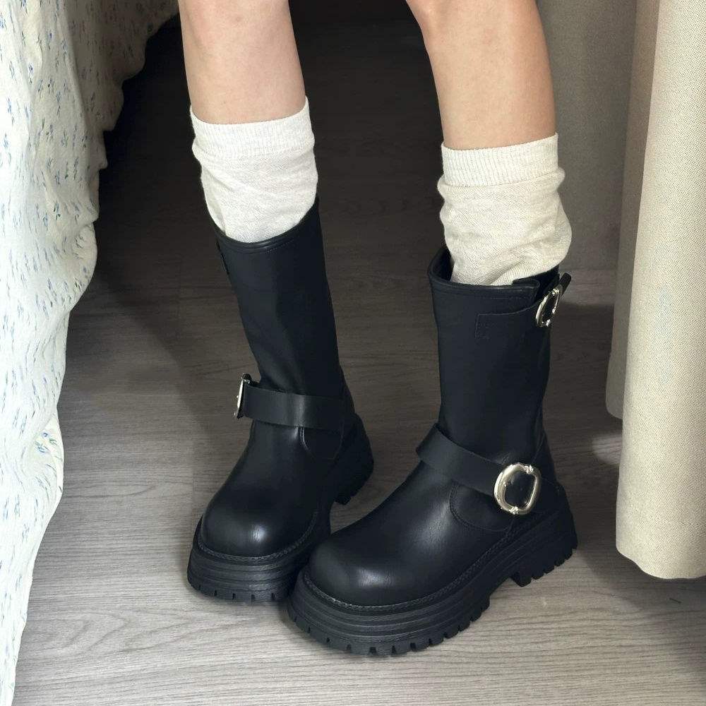 Retro Thick-soled Belt Buckle One-pedal Martin Boots Women's 2025 Autumn New Versatile Height-increasing and Thin Short Boots