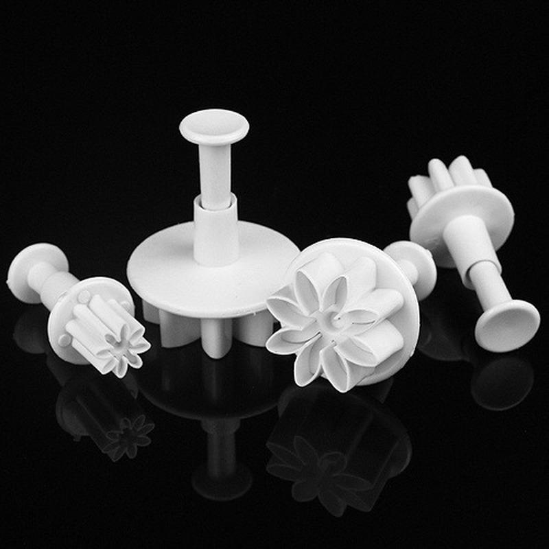 4Pcs Daisy Sugar Flipping Embossing Mold Daisy Flower Cookie Sunflower Plunger Cutter Fondant Cake Tool Cake Decorating Tools