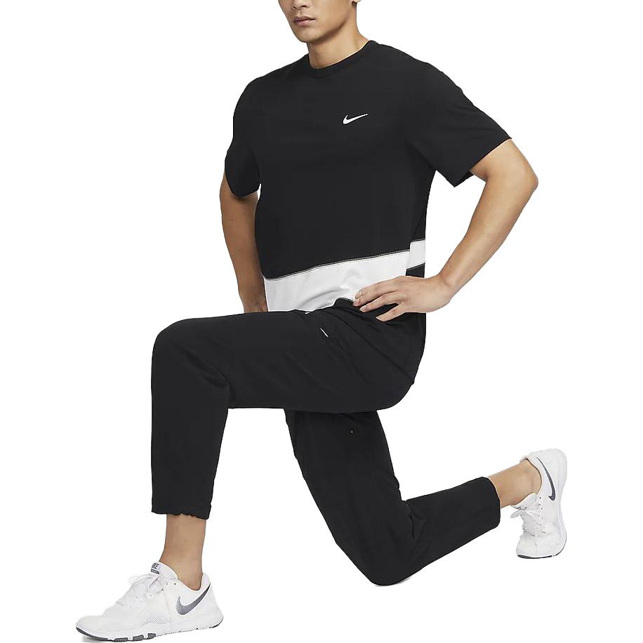 Nike T Shirts Men's Black/White Crew Neck Moderate Straight Fit FB8580-010