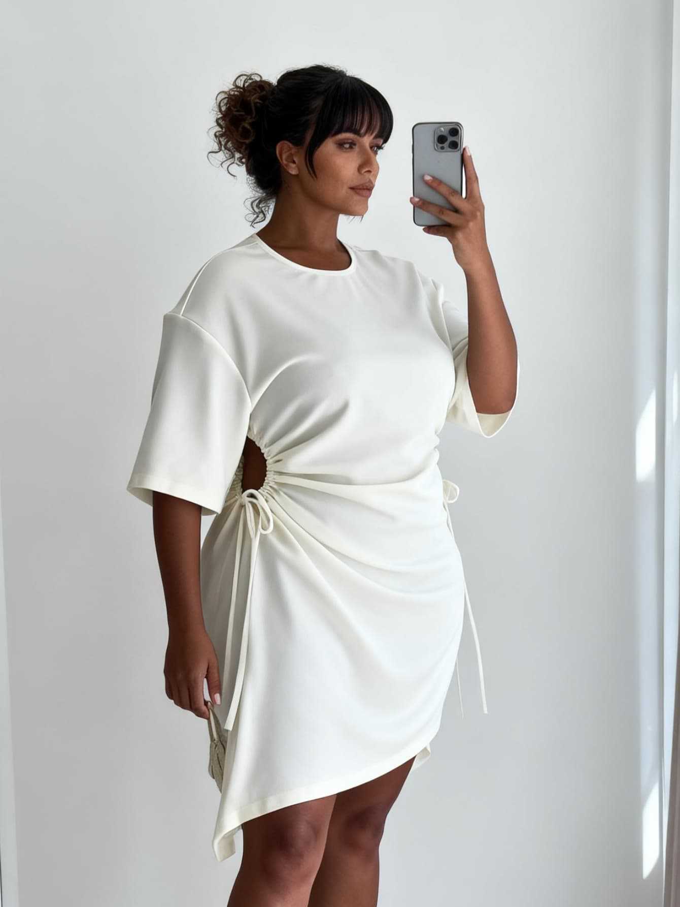

Casual style elegant style versatile women s dress, thin and fashionable, new summer models, round neck short sleeves wide 0XL белый