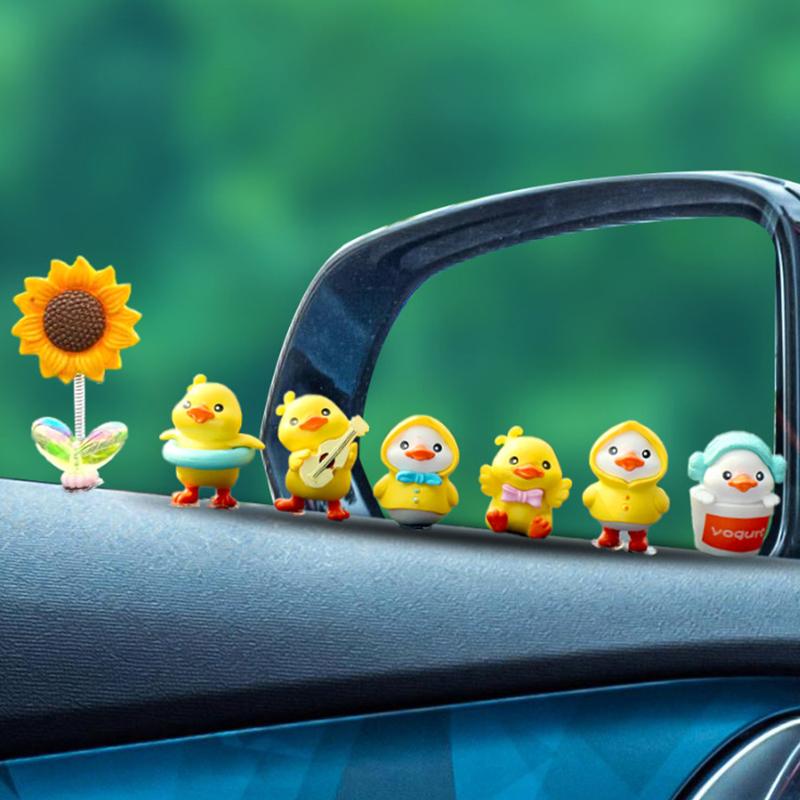 1 Set Cartoon Hars Kleine Gele Eend Model Auto Middenconsole Decor Schattige Auto Versieringen Auto Interieur Dashboard Accessoires