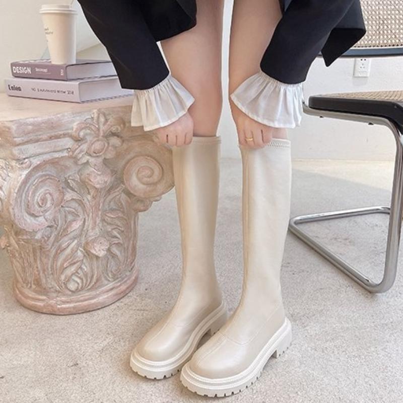 Bottes Chaussures Femmes Bottes Longues Automne et Hiver Bottes Chevalier Nouvelles Bottes\n Mince Automne Doublé Polaire Européenne et Américaine...