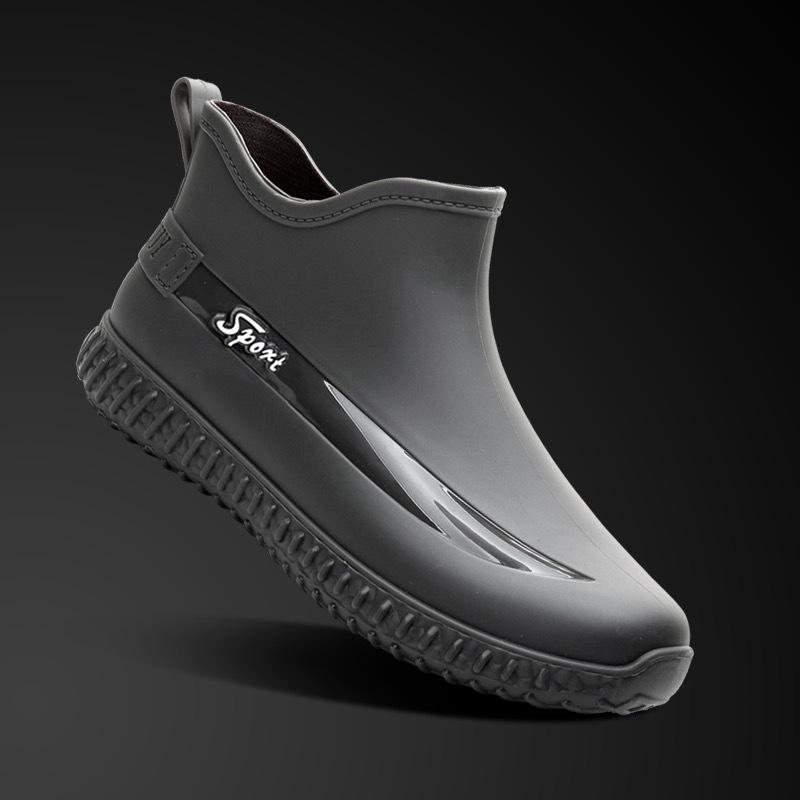 Fashionable Men's Rain Shoes, Waterproof And Non Slip, Outdoor Fishing, Kitchen Work Rubber Shoes, Wear-resistant Water Shoes