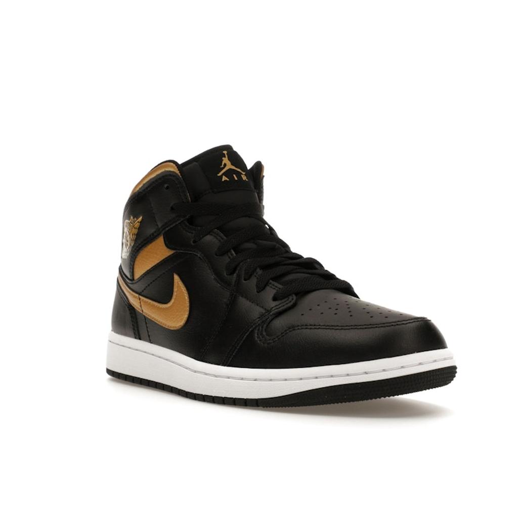 Air Jordan 1 Mid Svart Metallisk Gull Herre Sneakers Hvit DQ8426-071