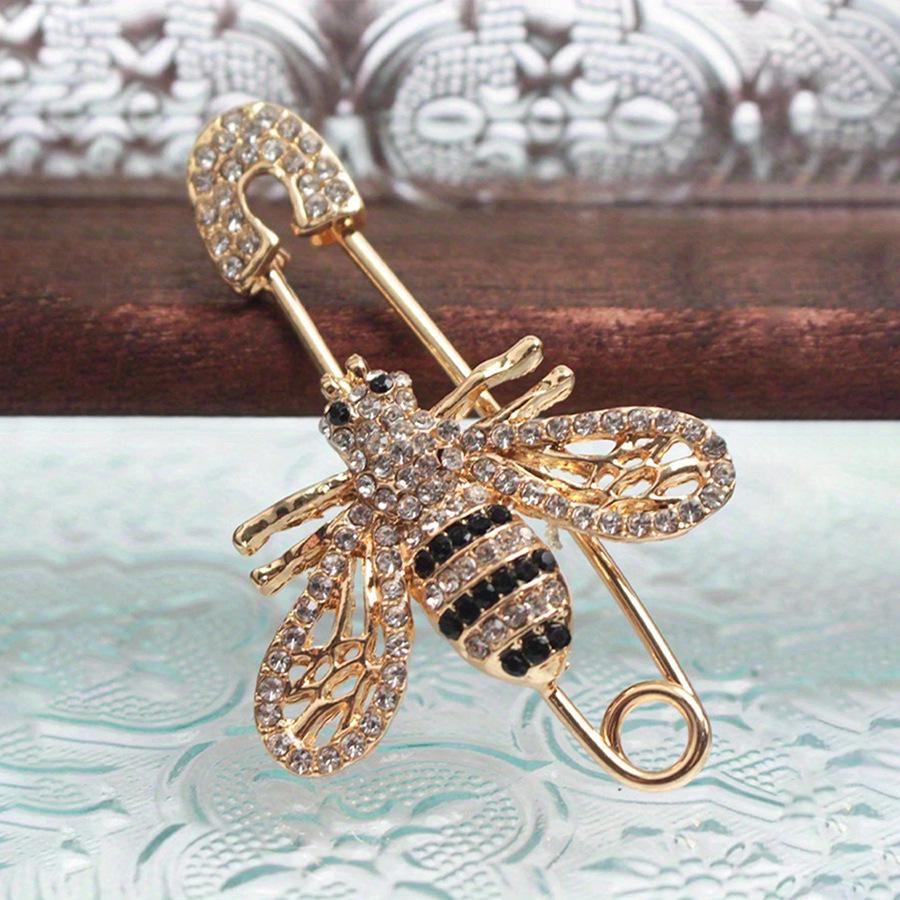 

Korean Elegant Rhinestone Bee Brooch for Coat, Suit, or Scarf золотой