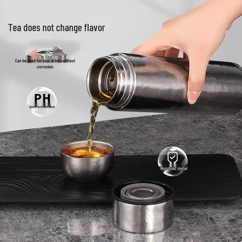 OEING 480ml Double-Layer Titanium Insulated Mug for Tea and Stewing