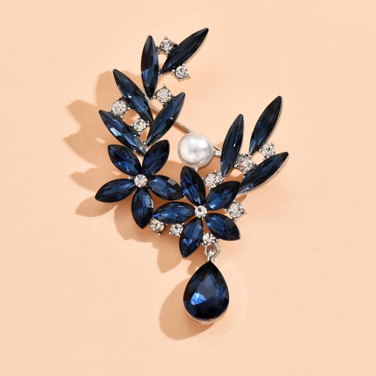 

Women s Vintage Crystal Flower Tassel Brooch - Workplace & Clothing Accessory