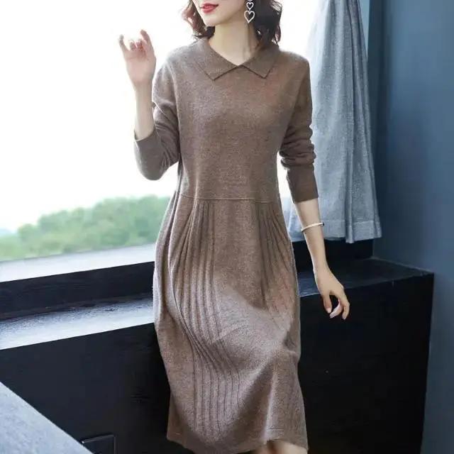 Women's Knitted Dress for Autumn and Winter Elegant Slimming Mid Length Long Sleeved Dress