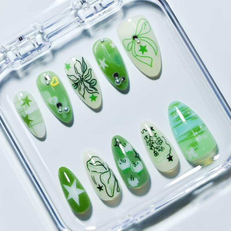 Nouveau lot de 10 faux ongles press-on faits main Art des ongles vert amande Pointe d'ongle artificielle Motif papillon de l'océan et fleur Ensemble de faux ongles Manucure pour filles