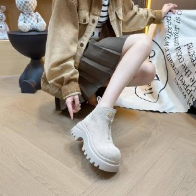 Front Zipper Design Sense Martin Boots Women's Autumn New Retro Niche Set of Boots Thick Sole Heightening Fashion Short Boots