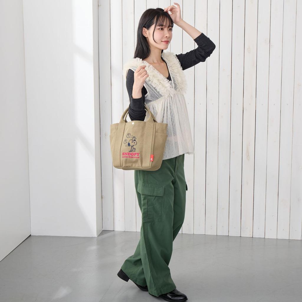 Tote 8442 [Rootote] Women's Bag, Snoopy, Small, Self-Standing, Embroidered, IP.Deli.Peanuts-0J (02 Khaki)