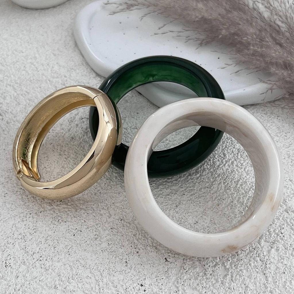 Salircon Vintage Irregular Resin Acrylic Thick Wide Bracelet Bangle Women Hip Hop Punk Exaggerated Heavy Metal Bangles Jewelry