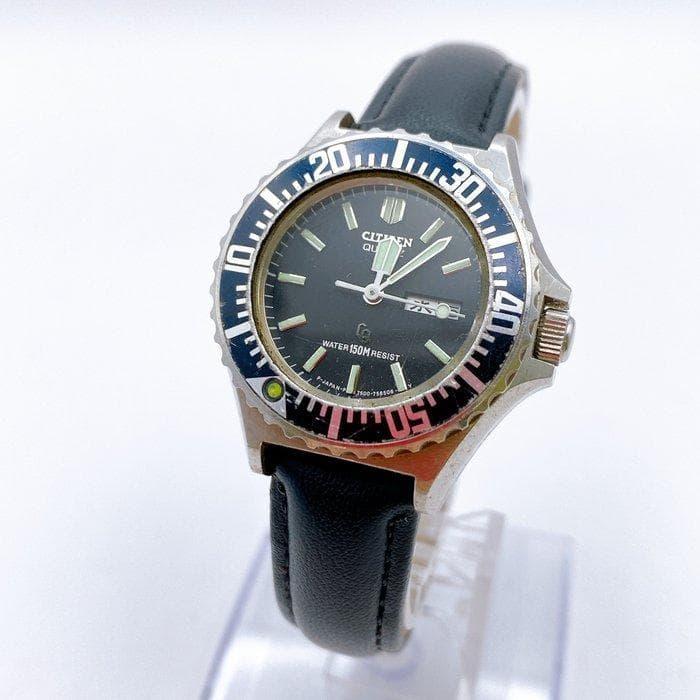 Working item CITIZEN Quartz Black Dial Rotating Bezel 150m Water Resistant Diver