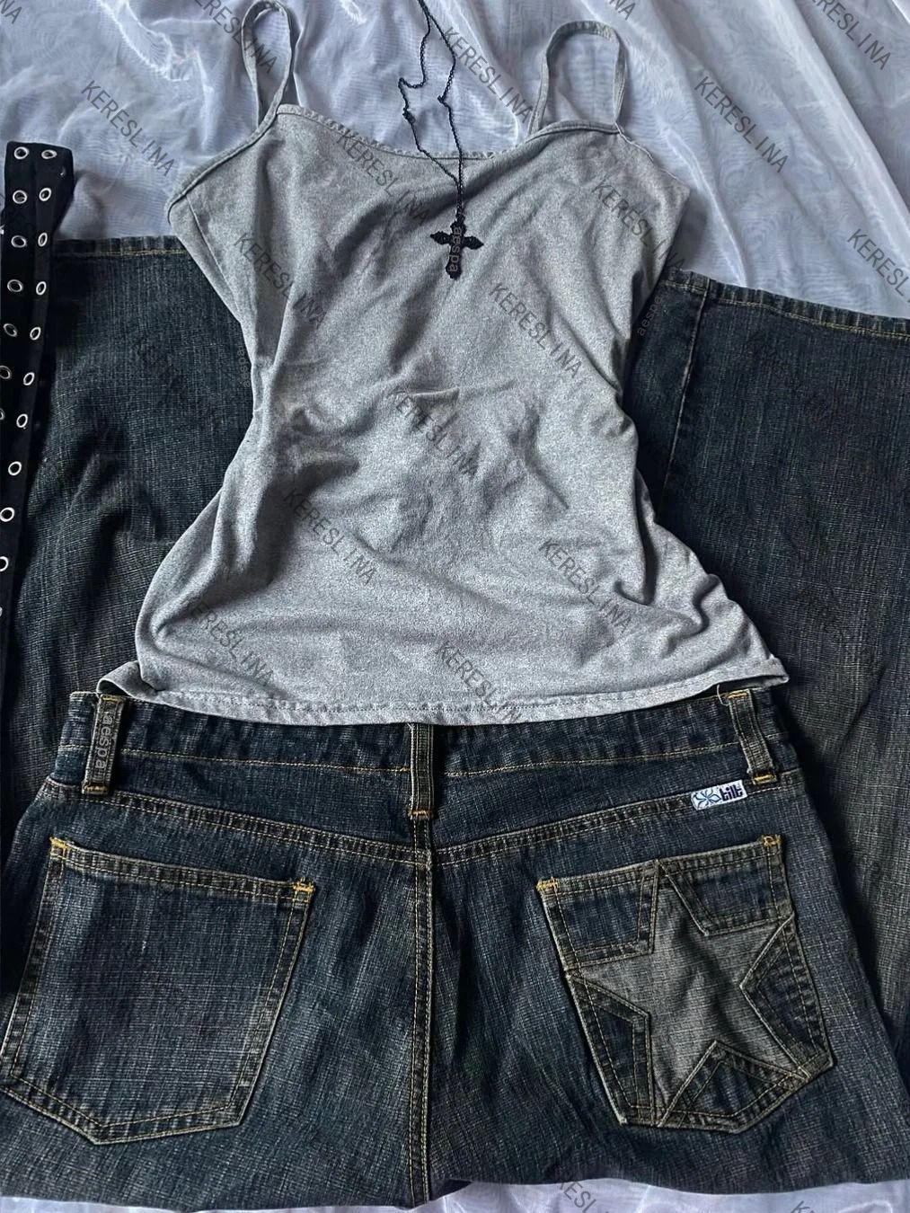 

Сіра Y2K Сексуальна майка - Корейський та Євро-американський стиль Літня мода Small світло-сірий колір